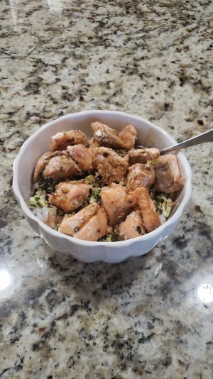 SalmonBowl.webp
